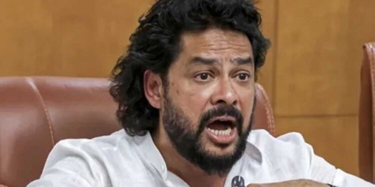वाल्मीकि निगम घोटाले में घिरे मंत्री बी नागेंद्र ने दिया इस्तीफा, BJP की पदयात्रा से पहले बड़ा फैसला