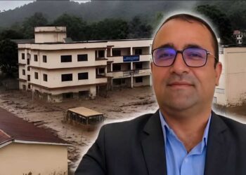 सामने था भयंकर जल-प्रलय, स्कूल में थे 1,643 बच्चे… नेपाली शिक्षक ने ऐसे बचाई सबकी जान