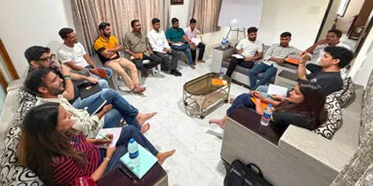 अभिजीत दीपके ही नहीं, CJP के कई पदाधिकारियों का भी AAP से कनेक्शन; नए खुलासे से बढ़ी चर्चा