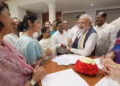 शेर की दहाड़ है प्यारे… Sayani Ghosh ने PM Modi के साथ शेयर की तस्वीर, जानिए कैप्शन में क्या लिखा