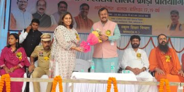 खेल अनुशासन, ईमानदारी और लक्ष्य के प्रति समर्पण भाव से आगे बढ़ने की प्रेरणा देता है : सांसद विजय बघेल