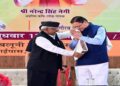 Uttarakhand News: CM धामी ने नेगी के गीतों की अंग्रेजी पुस्तक का किया विमोचन, बोले- लोक संस्कृति के पुरोधा हैं नरेंद्र नेगी…..
