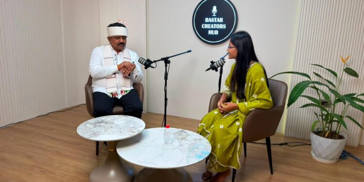 बस्तर क्रिएटर हब स्टूडियो का उप मुख्यमंत्री विजय शर्मा ने किया शुभारंभ….