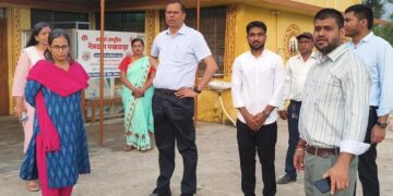 संभागायुक्त श्री सत्य नारायण राठौर ने किया प्राथमिक स्वास्थ्य केन्द्र नांदघाट का आकस्मिक निरीक्षण