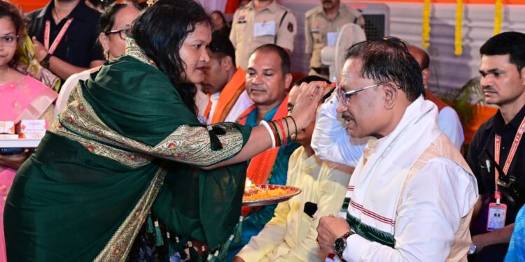 महिलाओं का सम्मान, सुरक्षा और सशक्तिकरण ही समृद्ध छत्तीसगढ़ की आधारशिला : मुख्यमंत्री विष्णु देव साय…..