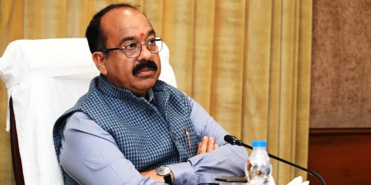 उप मुख्यमंत्री अरुण साव ने विकास कार्यों और योजनाओं के क्रियान्वयन की समीक्षा की….
