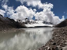 वैज्ञानिकों की चेतावनी: खतलिंग ग्लेशियर की झील बनी खतरा, 4,377 क्यूमेक पानी ला सकता है बाढ़