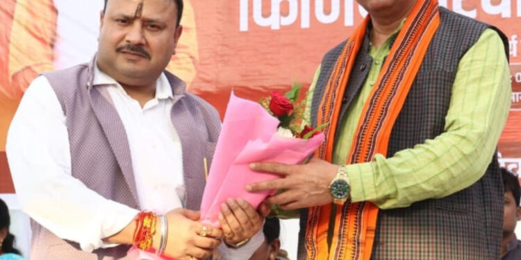 मनेन्द्रगढ़-चिरमिरी-भरतपुर ने रचा इतिहास: राष्ट्रीय एड्स नियंत्रण कार्यक्रम में लक्ष्य हासिल करने वाला छत्तीसगढ़ का पहला जिला बना….