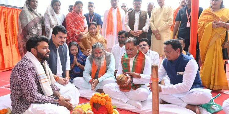 केंद्र व राज्य सरकार देश व प्रदेश के सर्वांगीण विकास के लिए प्रतिबद्ध: मुख्यमंत्री विष्णुदेव साय…..
