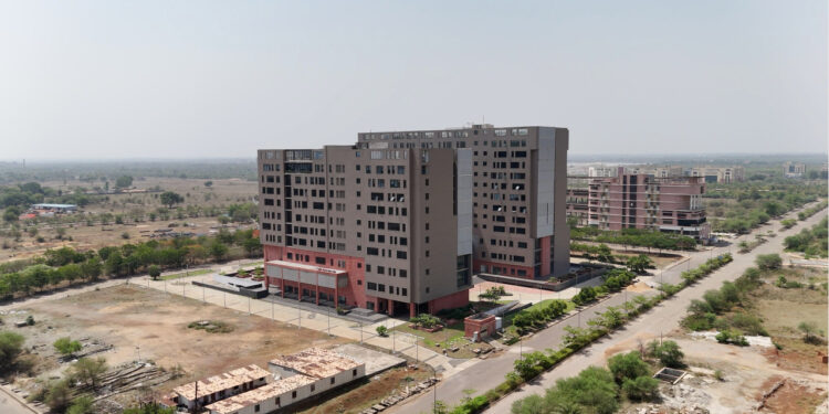 औद्योगिक निवेश से रोजगार का नया आधार बन रहा नवा रायपुर अटल नगर…..