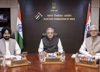 CEC को हटाना आसान नहीं, जानिए संविधान में क्या है प्रक्रिया और संसद का क्या है रोल