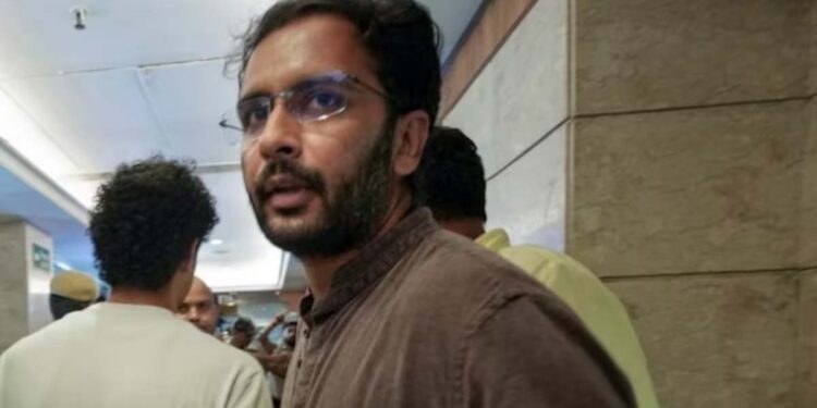 असम में CJP नेता आशुतोष रांका हिरासत में, गुवाहाटी मीटिंग से पहले पुलिस ने रोका
