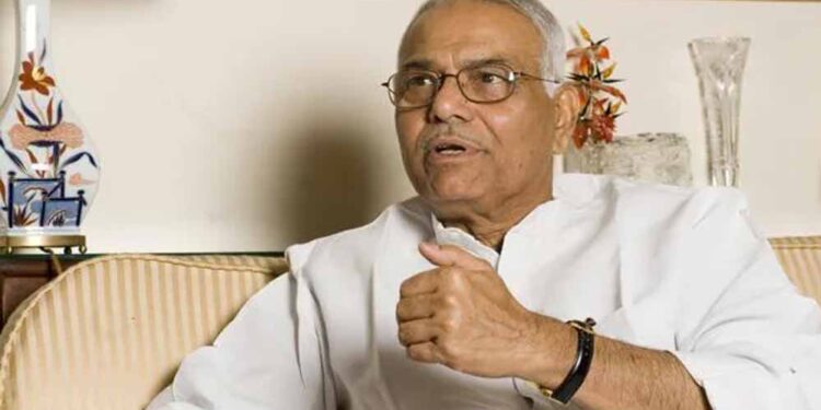 यशवंत सिन्हा सालों बाद मोदी सरकार से हुए खुश, थपथपाई पीठ; चीन को लेकर कही बड़ी बात
