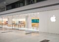iPhone 18 की बिक्री के बीच गाजियाबाद Apple Store का बदला नजारा, सुबह से नहीं दिखी भीड़