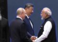 जिनपिंग-पुतिन से PM मोदी ने मिलाया हाथ, बगल से चुपचाप गुजर गए शहबाज शरीफ