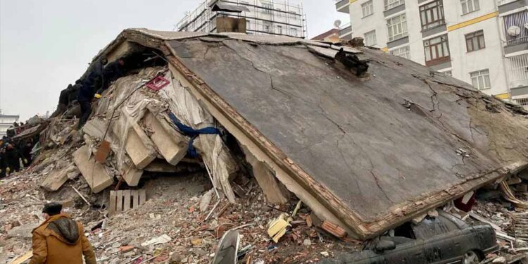 तुर्की में फिर आया बड़ा भूकंप, 5.8 तीव्रता से हिली धरती; कई इलाकों में झटके