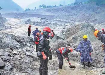 नेपाल में तबाही के 8 दिन बाद भी मलबे से निकल रहे शव, मौतों का आंकड़ा 1127 पहुंचा