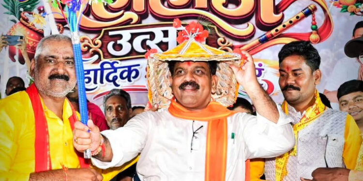 उप मुख्यमंत्री एवं कवर्धा विधायक विजय शर्मा कवर्धा में आयोजित दही हांडी उत्सव में हुए शामिल….