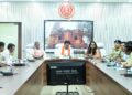 उप मुख्यमंत्री विजय शर्मा ने कबीरधाम में ली गौ सेवकों एवं अधिकारियों की बैठक, पशु संरक्षण एवं उपचार व्यवस्था को बेहतर बनाने गौ सेवकों से लिए सुझाओ…..