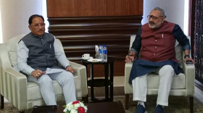 राज्यपाल रमेन डेका ने न्यायाधिपति कृष्न राम महापात्र को छत्तीसगढ़ उच्च न्यायालय के मुख्य न्यायाधीश पद की दिलाई शपथ…..