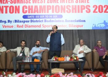 उप मुख्यमंत्री अरुण साव ने वेस्ट जोन इंटर स्टेट बैडमिंटन प्रतियोगिता के विजेताओं को किया पुरस्कृत…..