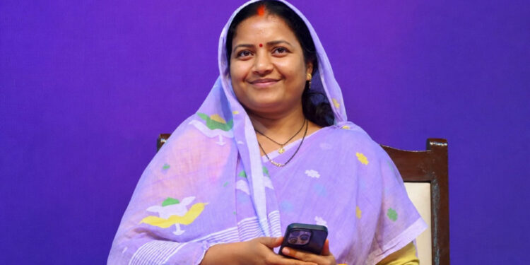 मंत्री लक्ष्मी राजवाड़े के प्रयासों से सूरजपुर जिले को दो महत्वपूर्ण सड़क निर्माण कार्यों की सौगात, लगभग 8.48 करोड़ रुपये की लागत से 30.70 किलोमीटर सड़कों का होगा निर्माण…