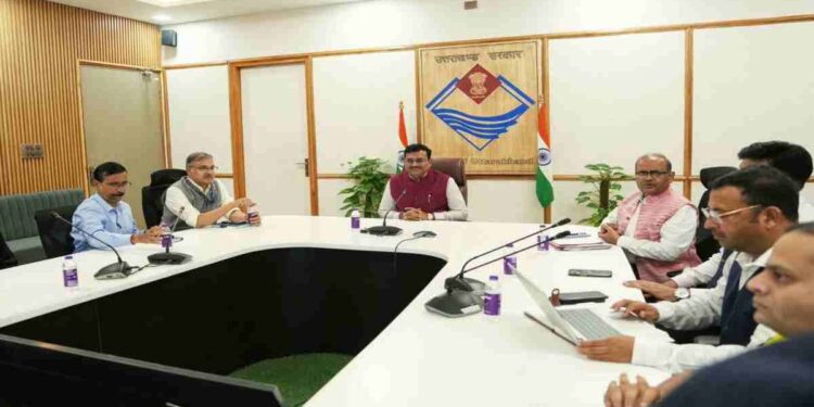 Uttarakhand News: वसुंधरा ताल से ग्लेशियल झीलों पर हाईटेक पहरा, रियल टाइम निगरानी से पहले मिलेगी GLOF की चेतावनी: मुख्य सचिवआनंद बर्द्धन…..