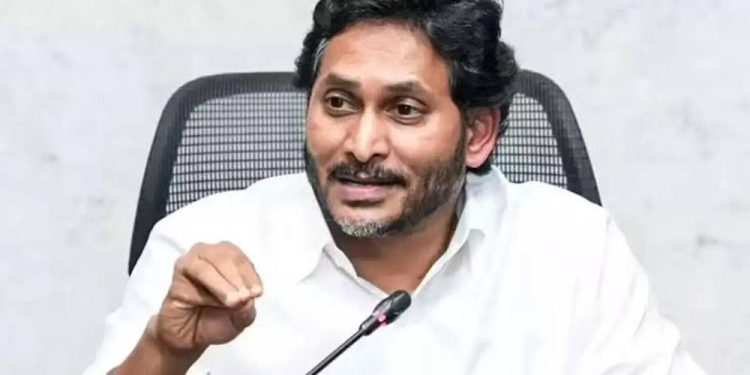 आंध्र प्रदेश निकाय चुनाव: जगन मोहन रेड्डी का आरोप, विपक्षी उम्मीदवारों को नामांकन से रोका जा रहा