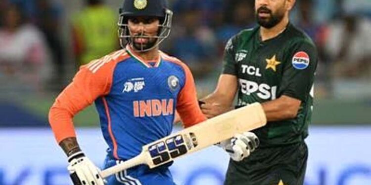 IND vs PAK Final: भारत ने पाकिस्तान को दिया 212 रन का टारगेट, तिलक वर्मा की तूफानी फिफ्टी