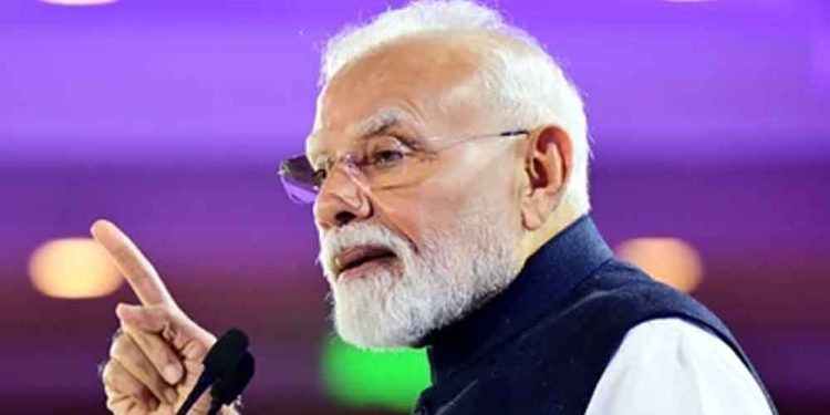 PM मोदी बोले- एग्रीवोल्टाइक्स से बढ़ेगी किसानों की आय, गांवों की समृद्धि को मिलेगा नया आधार