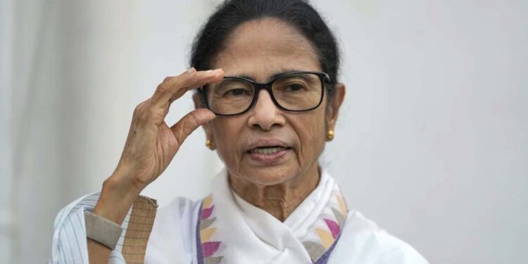 संसद की स्थायी समितियों का पुनर्गठन: शशि थरूर फिर बने विदेश मामलों की समिति के अध्यक्ष