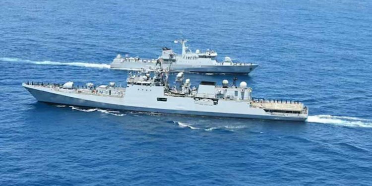 Rafale से पहले भारत को मिला ‘महाबली’, नौसेना को नया फ्लीट सपोर्ट शिप; समंदर में बढ़ेगी ताकत