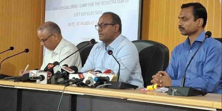 17 लाख से ज्यादा मतदाताओं के नाम कटे, अब घर-घर सत्यापन के बाद पात्रों को मिलेगा मौका