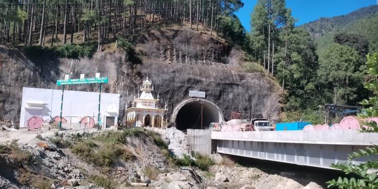 यमुनोत्री धाम की राह होगी आसान, 2027 की यात्रा में खुल सकती है सिलक्यारा सुरंग