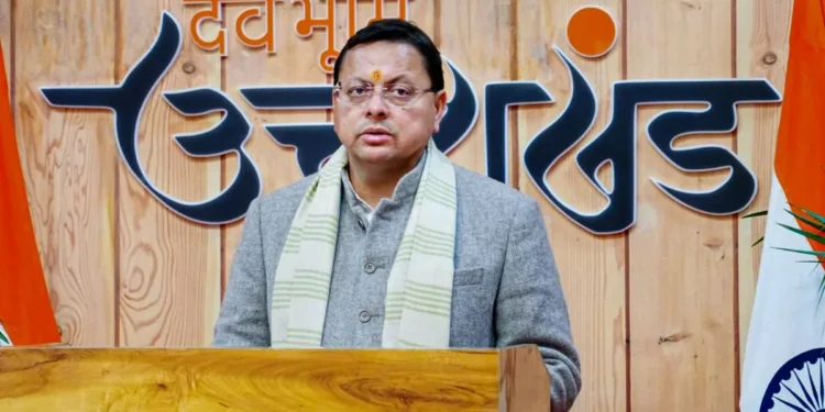 Uttarakhand News: CM धामी का काफिला बढ़ रहा था आगे, अचानक भीड़ देख लगवाया ब्रेक; झनकट में लोगों से मिले, सुनी समस्याएं और दिए समाधान के निर्देश….