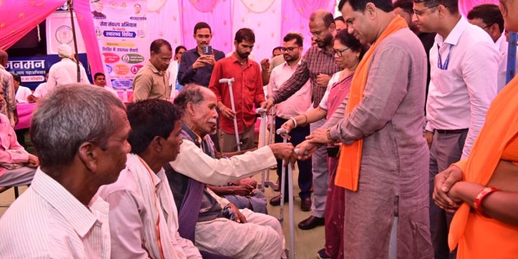 सरकार आपके द्वार: कोटमीकला, अंधियारखोह और गुदुमदेवरी में सेवा सेतु शिविर आयोजित…..