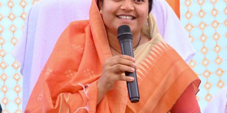 मंत्री लक्ष्मी राजवाड़े के प्रयासों से छह परियोजना-सह-संसाधन केंद्रों के भवनों को मंजूरी….