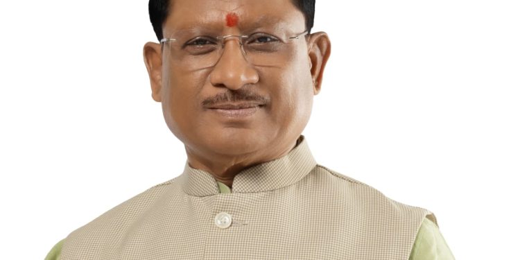 मुख्यमंत्री विष्णु देव साय की संवेदनशील पहल से 10 वर्षीय ऋतिक के इलाज के लिए 18 लाख रुपये स्वीकृत….