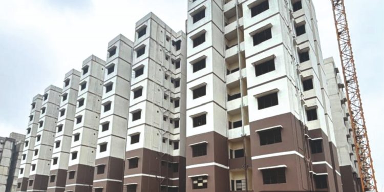 शासन के बल्क परचेस निर्णय से छत्तीसगढ़ में आवासीय योजनाओं को मिली नई गति, संस्थाओं ने खरीदे 226 आवास….