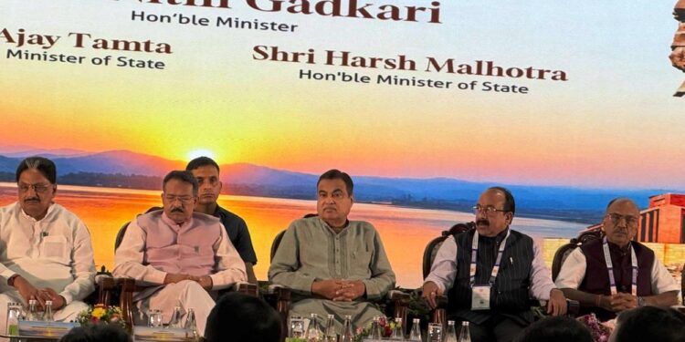 उप मुख्यमंत्री अरुण साव सड़क एवं राष्ट्रीय राजमार्ग पर राष्ट्रीय चिंतन शिविर में हुए शामिल….