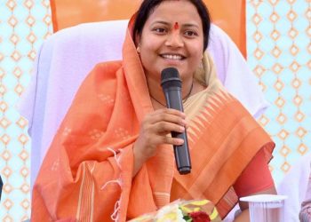 मंत्री लक्ष्मी राजवाड़े की पहल से भटगांव विधानसभा में 6.97 करोड़ रुपये के सड़क-पुल कार्यों को मिली स्वीकृति…..