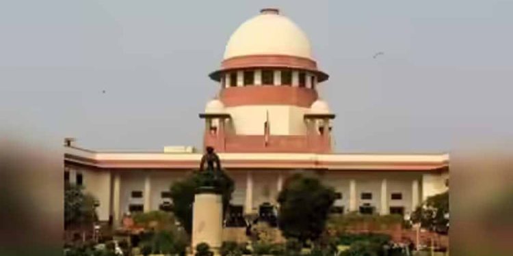सुप्रीम कोर्ट रविवार को भी खुला, ज्ञानेश कुमार के खिलाफ प्रदर्शन में हिरासत का मामला; पुलिस कार्रवाई पर सुनवाई